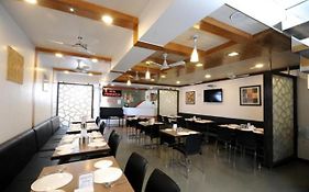 Hotel Vyankatesh Mahabaleshwar 3*